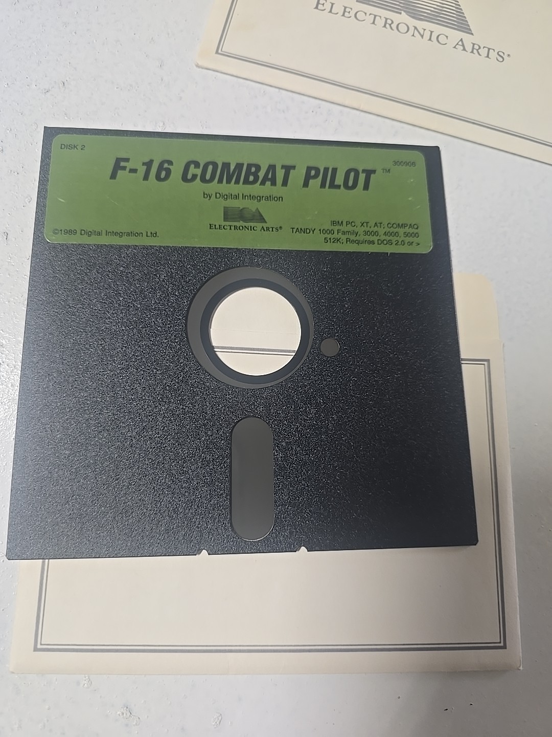 F/16 Combat Pilot PC game Electronic Arts Genuine Vintage PC Software Disks Only