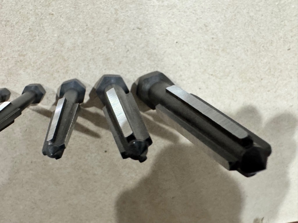 UZ 5-Pc. Dual Action Screw Extractor set, Made in Germany (READ DESCRIPTION)