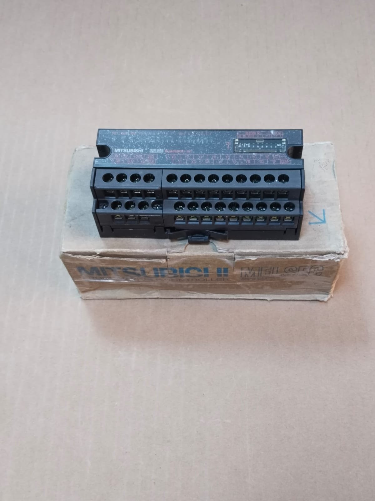 Mitsubishi AJ65SBTB1-16T MELSEC CC-Link Digital Output Module