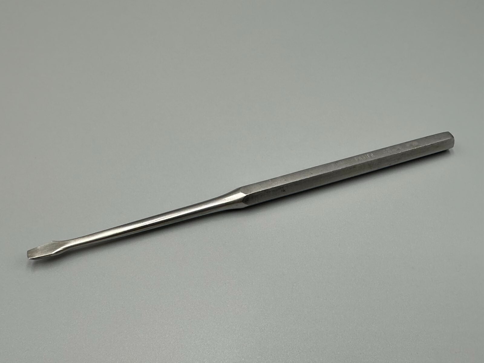 GSource Brun Curette 9", Hexagonal Handle, Straight Oval, Size 2, 51.6550