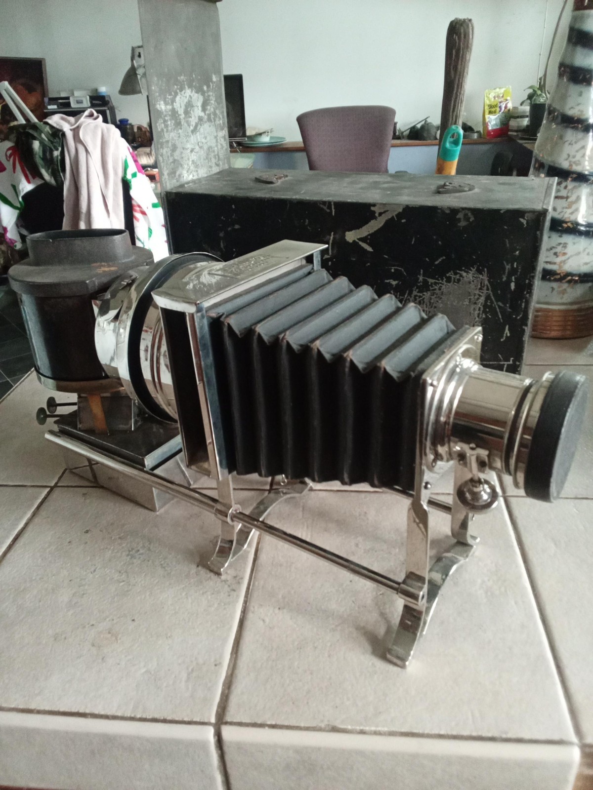 T.H. Mc Allister  OPTICIAN N.Y.  PROJECTOR MAGIC LANTERN EX. CONDITION