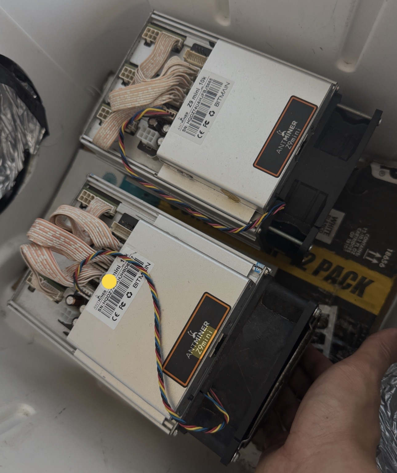 Set of 2x Antminer Z9 Mini (10-15 ksols each). Not Z11 or Z9 Big. Price is for 2