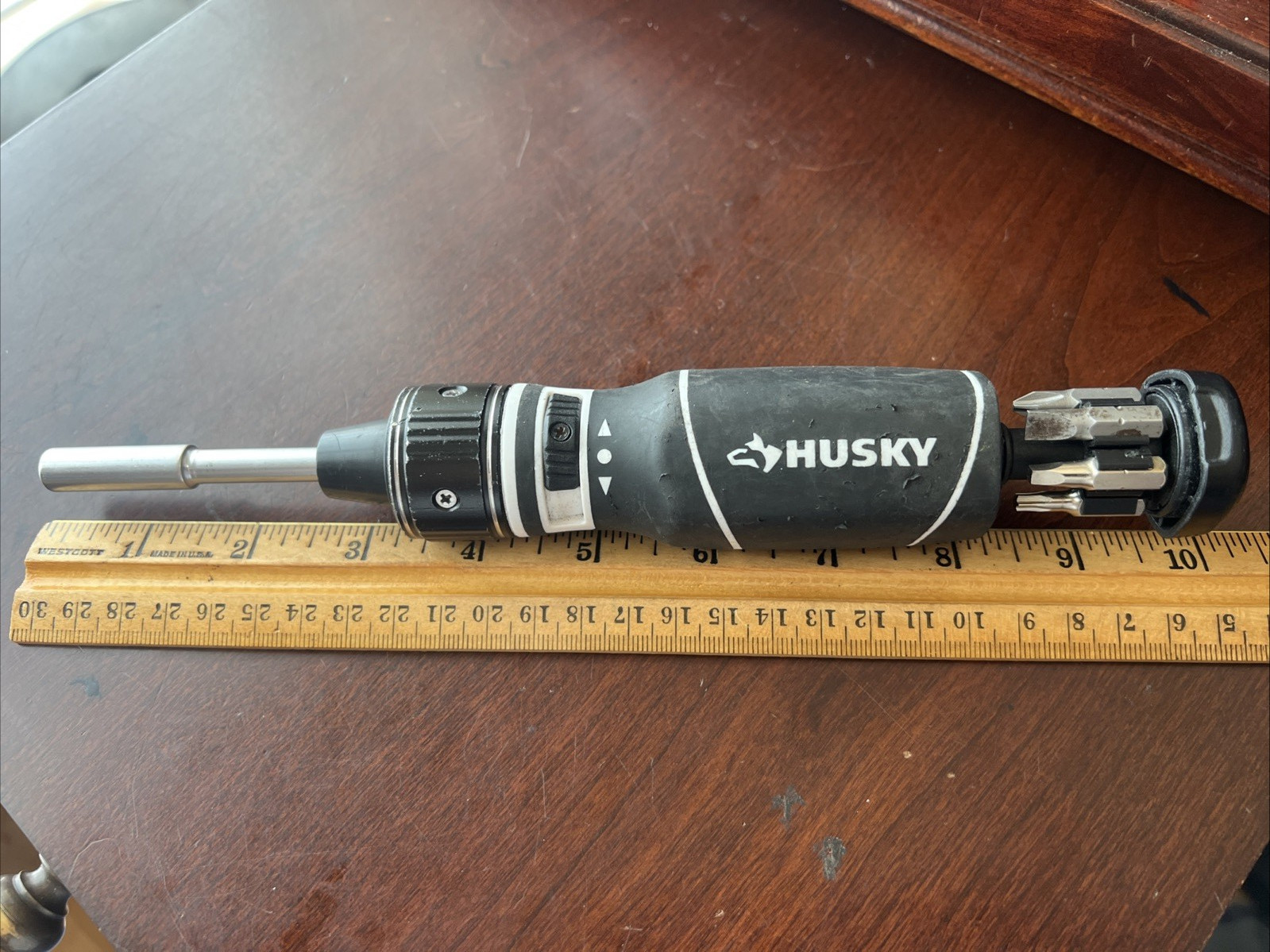 Husky Continuous Drive Ratcheting Screwdriver with bits