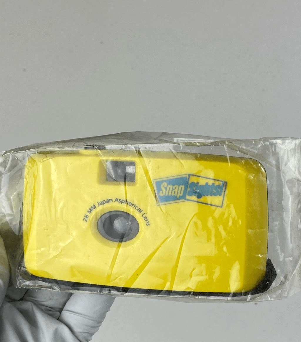NOS Snap Sights Point & Shoot Film Camera 28mm Aspherical Lens Yellow Rare Japan