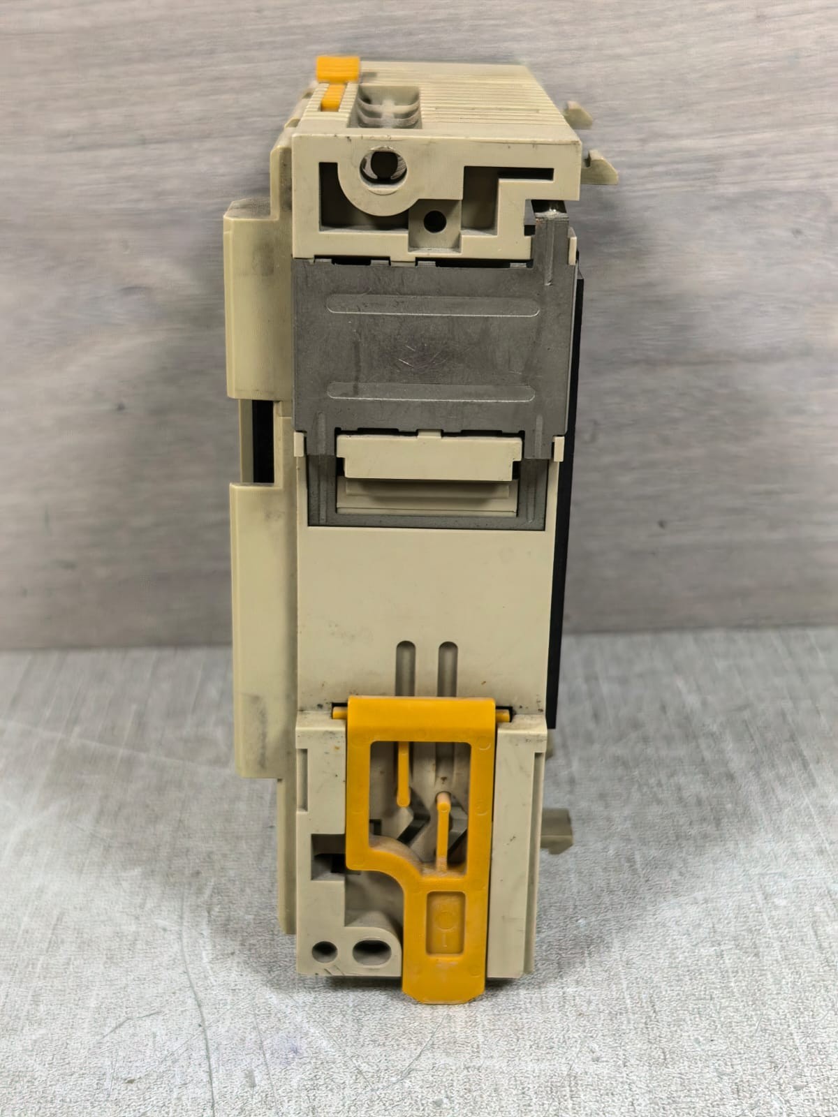 LOT 2PCS OMRON CQM1-ID212 INPUT UNIT 24VDC