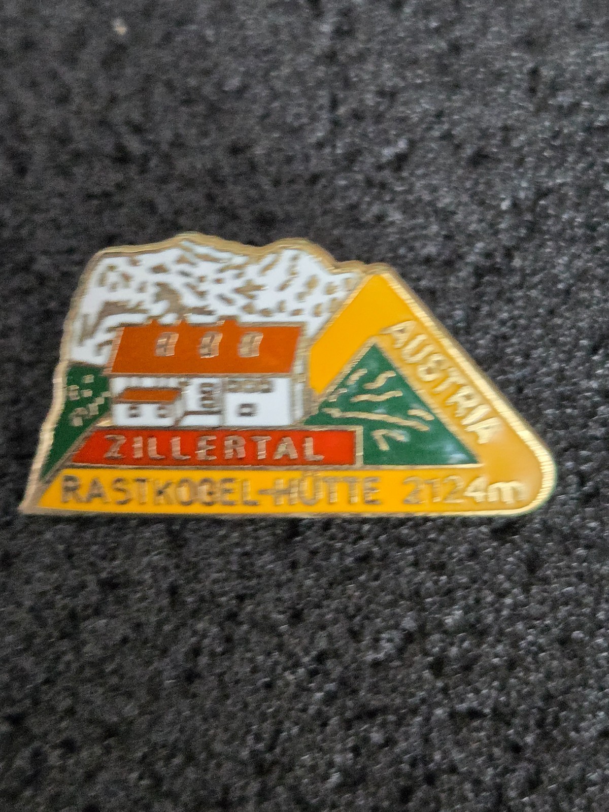 ➔ RASTKOGEL HUT / Zillertal ➔pin/pin ➔ from collection * 25178