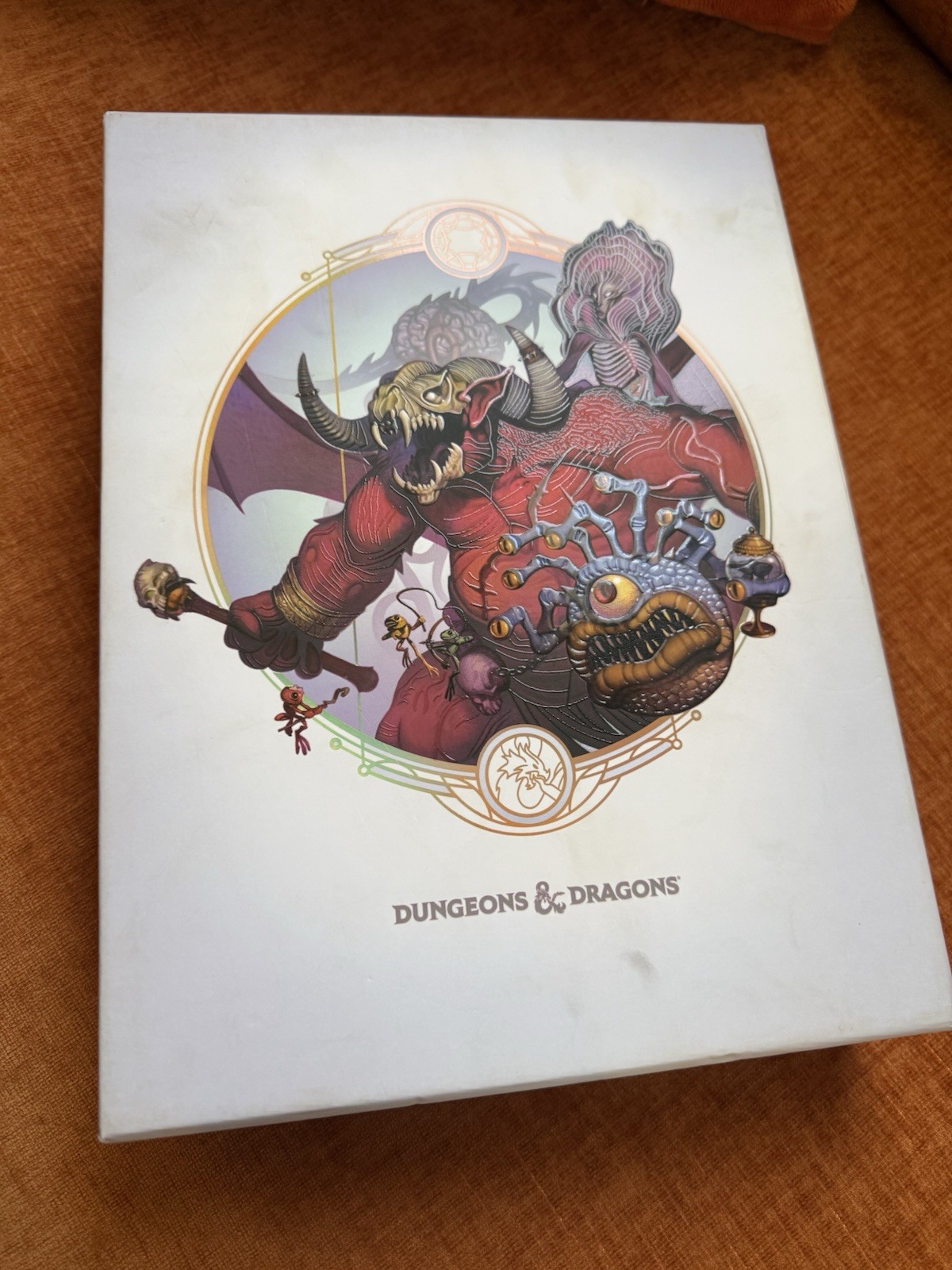 Dungeons & Dragons Gift Box Set w/ DM Screen & Multiple Hardcover Books