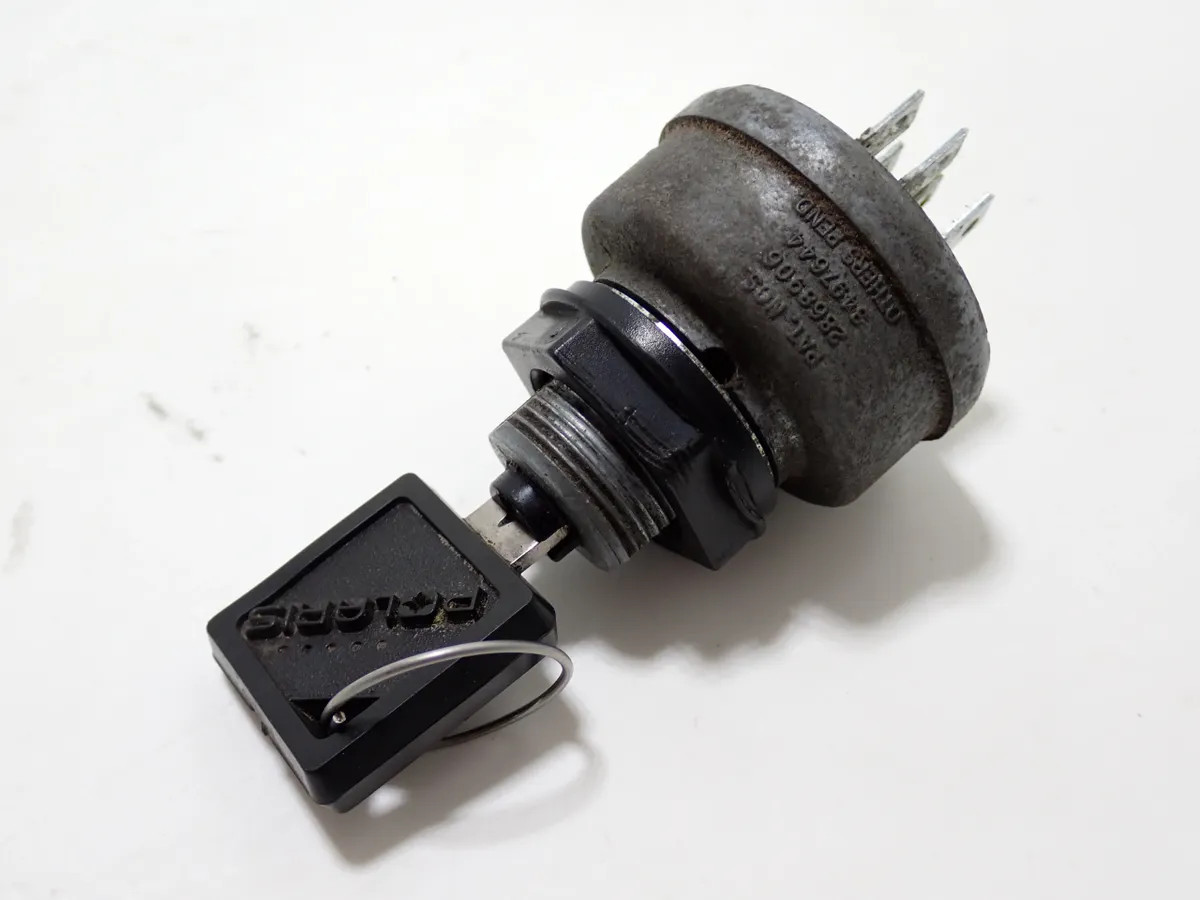 Ignition Switch and Key - 2008 Polaris dragon rmk 800 5410611 (IQ Dragon)