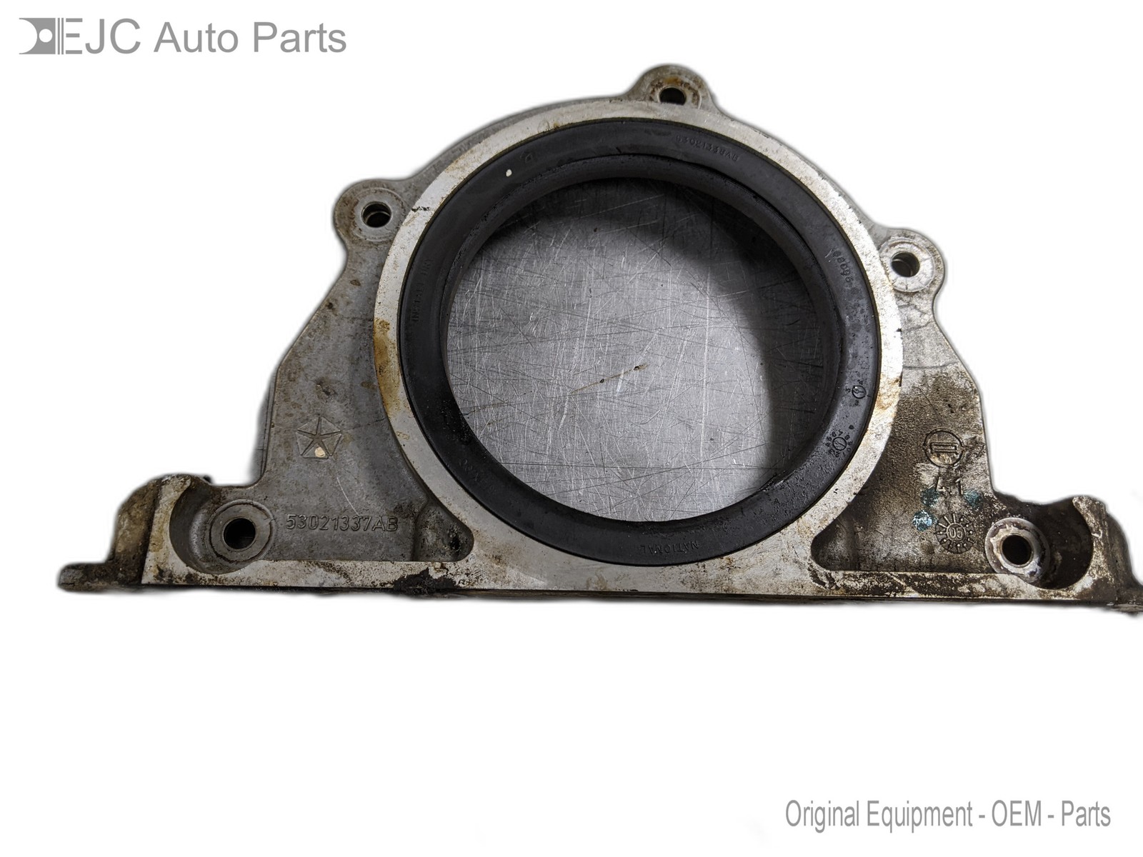 Rear Oil Seal Housing For 06-08 Jeep Grand Cherokee  5.7 53021337AB