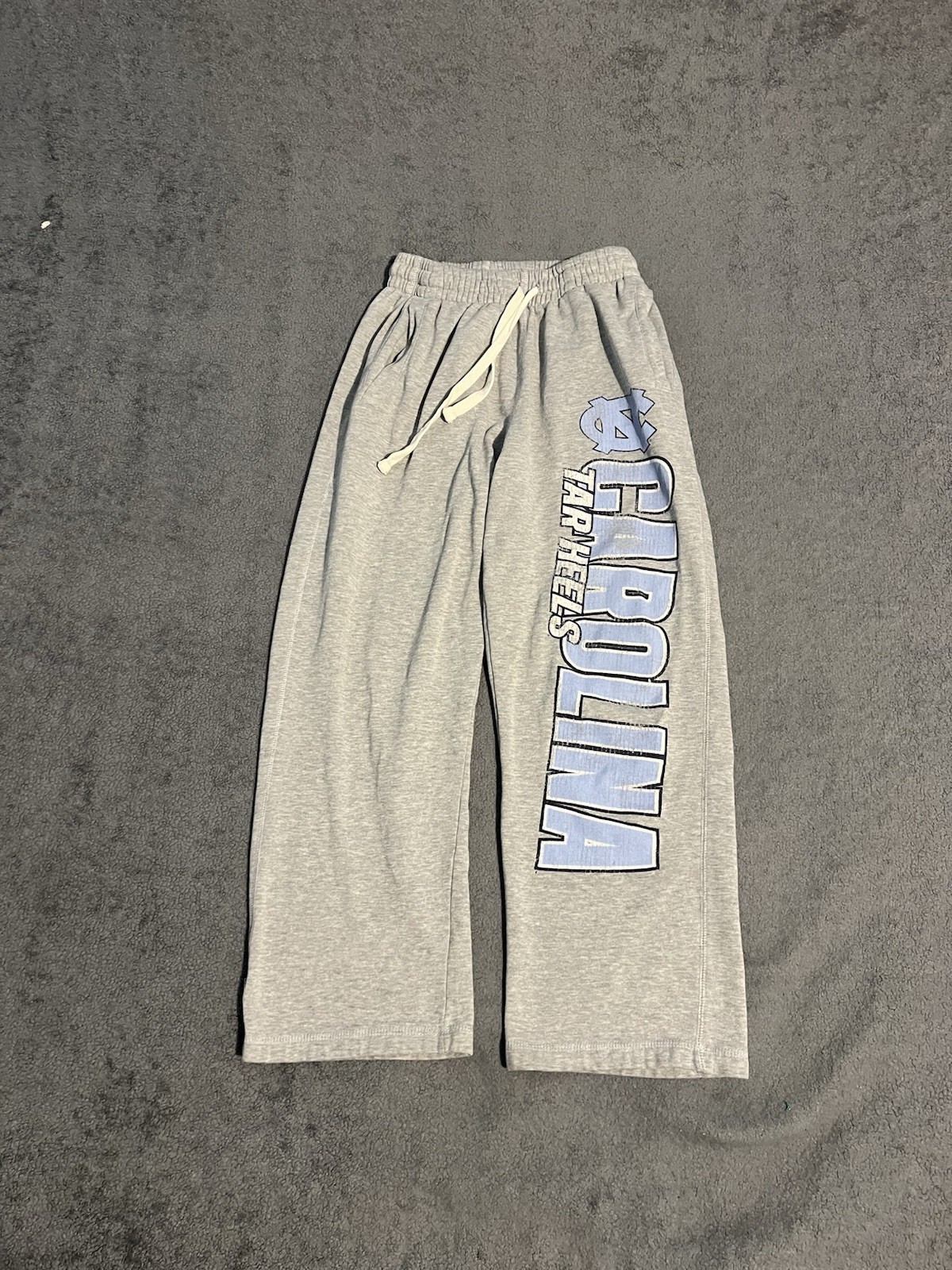 Vintage Y2K Baggy UNC Tar Heels Sweatpants Size Medium North Carolina