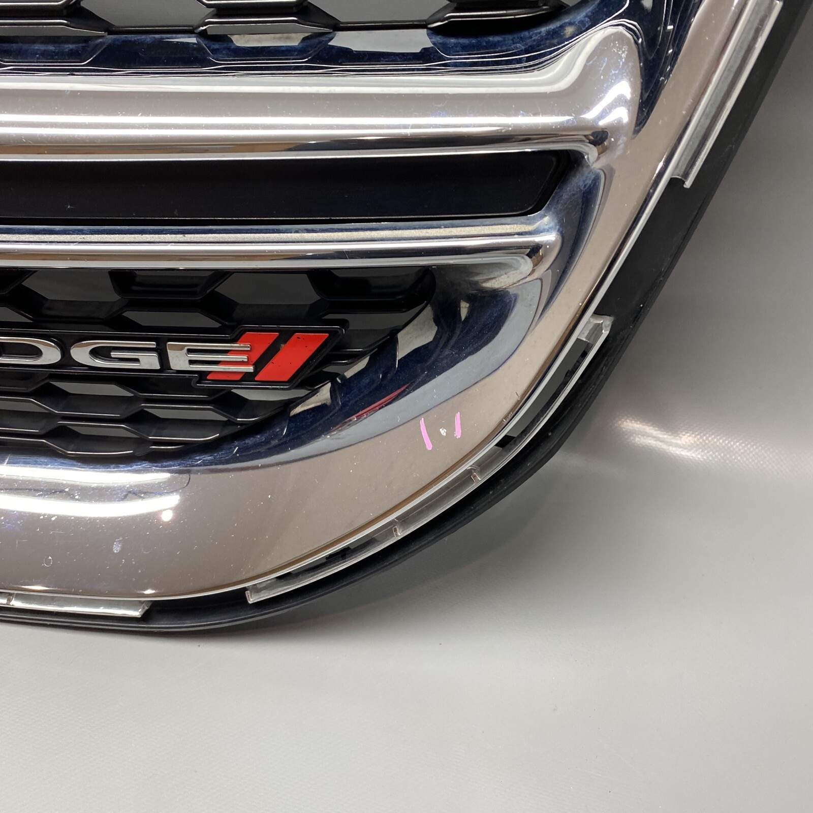 DODGE GRAND CARAVAN GRILLE 2012 2013 2014 2015 2016 OEM