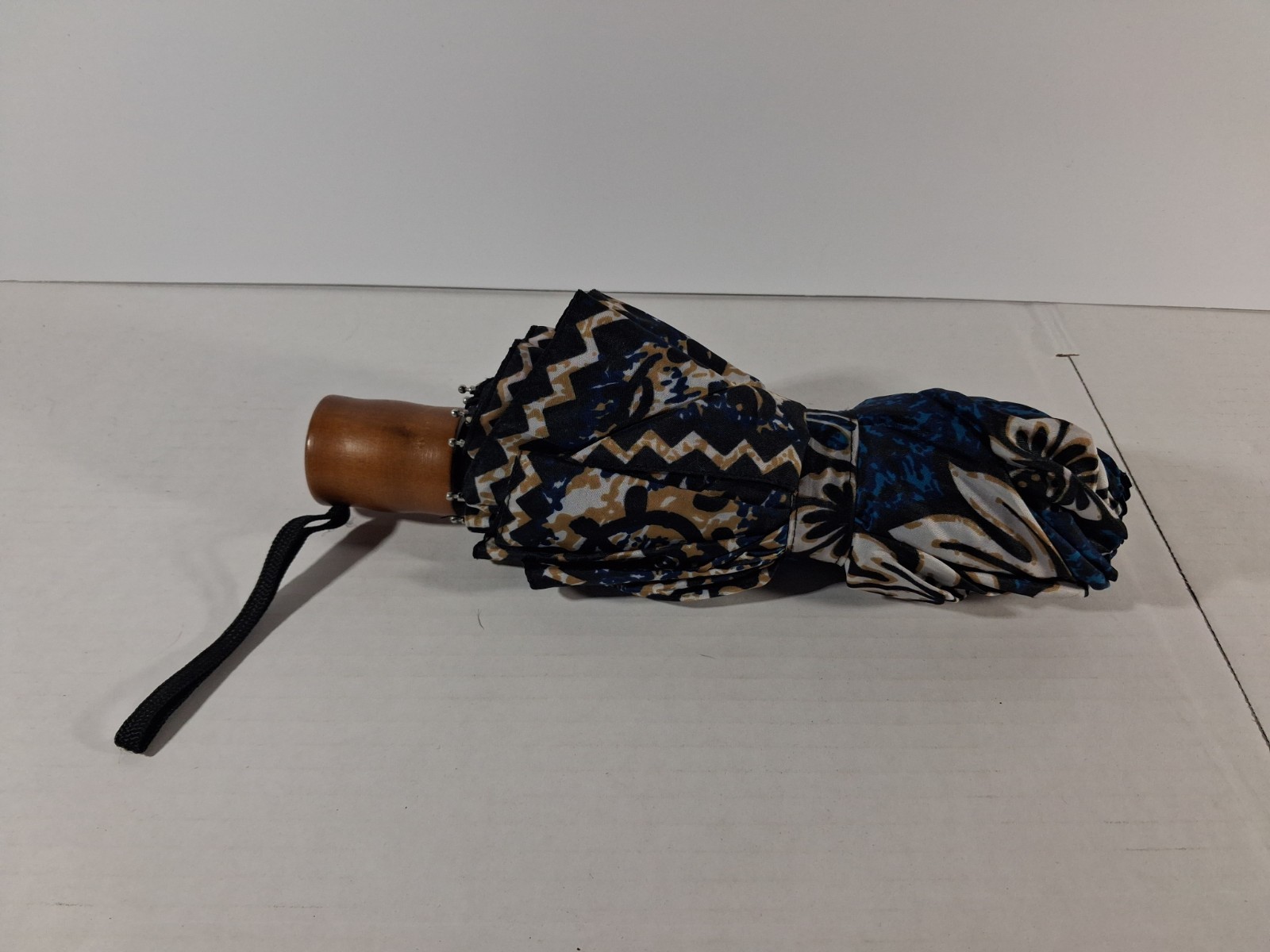 Hawaii Sea Turtle Travel Umbrella Compact Folding Floral Umbrella Wood Handle -