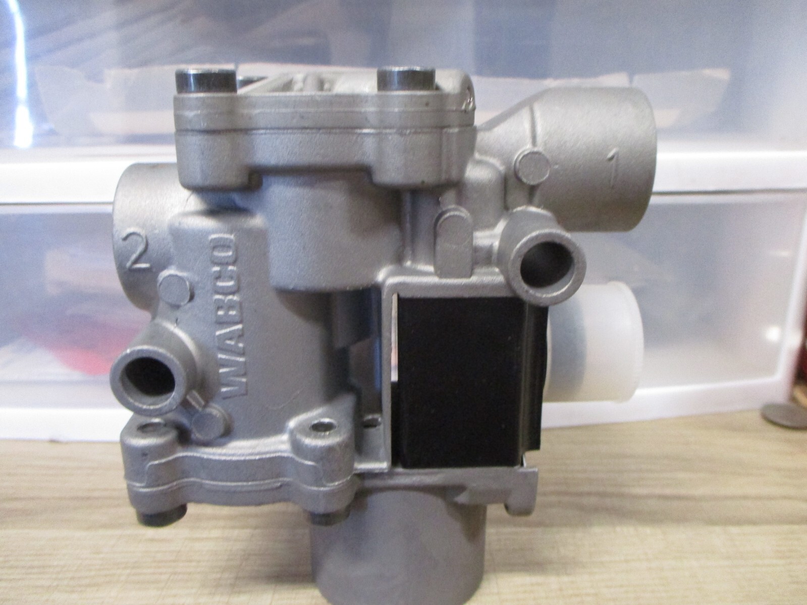 WABCO 4721950060 Brake Modulator Valve Brand New