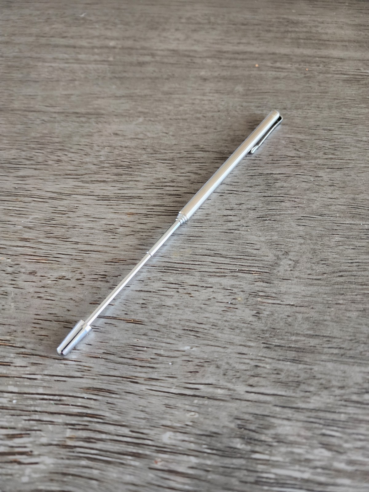 Emphasis Pointer Expandable 25" Silvertone Pocket Clip