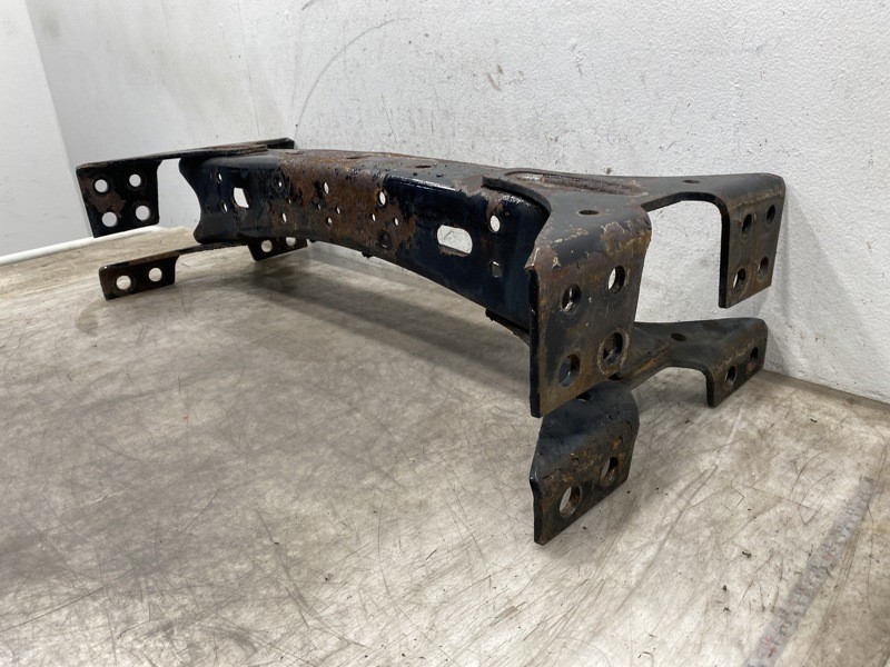 2011 Frame Crossmember for Freightliner Business Class M2 106 (648-12789)