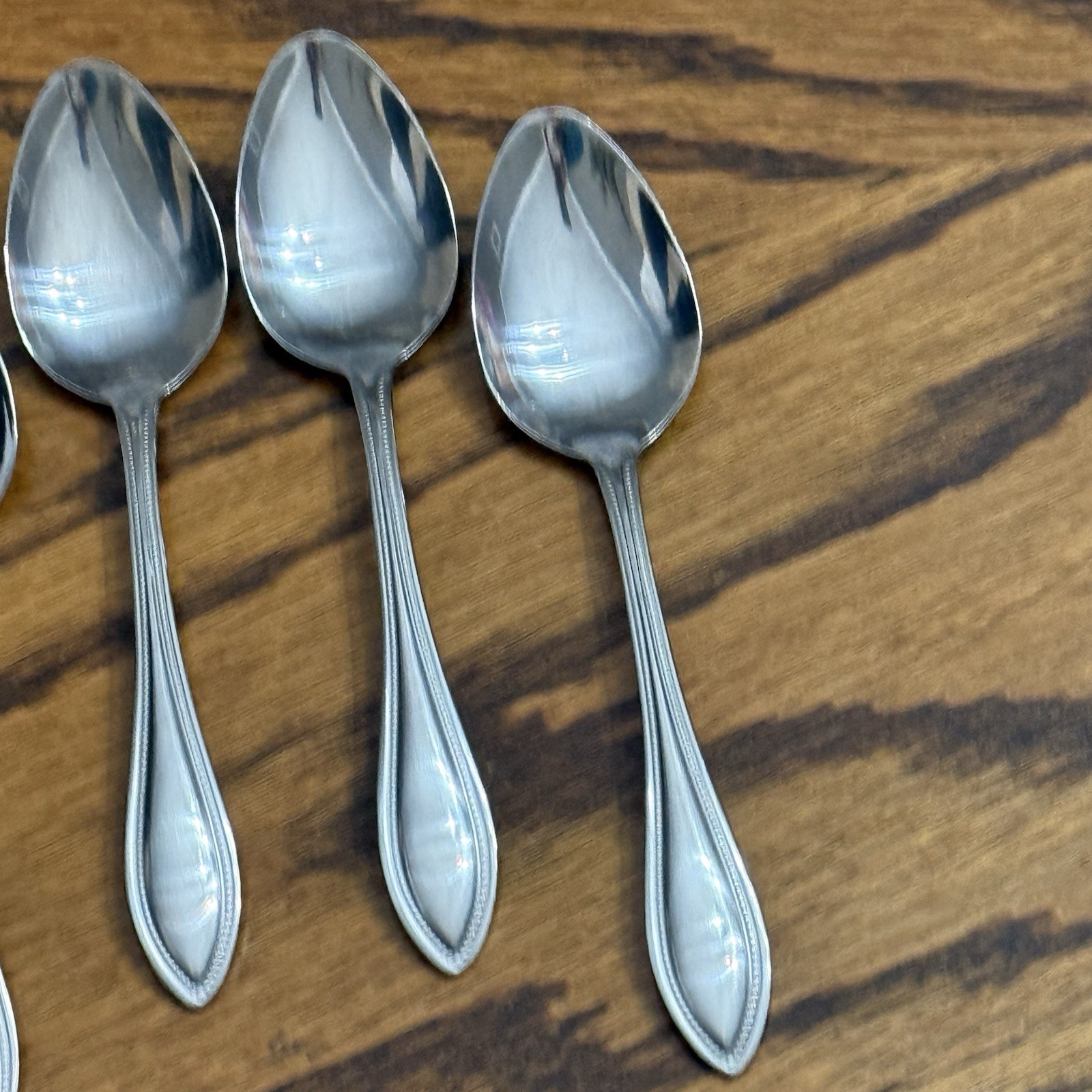 Pfaltzgraff American Bead 4 Teaspoons Stainless Flatware 6 1/4”