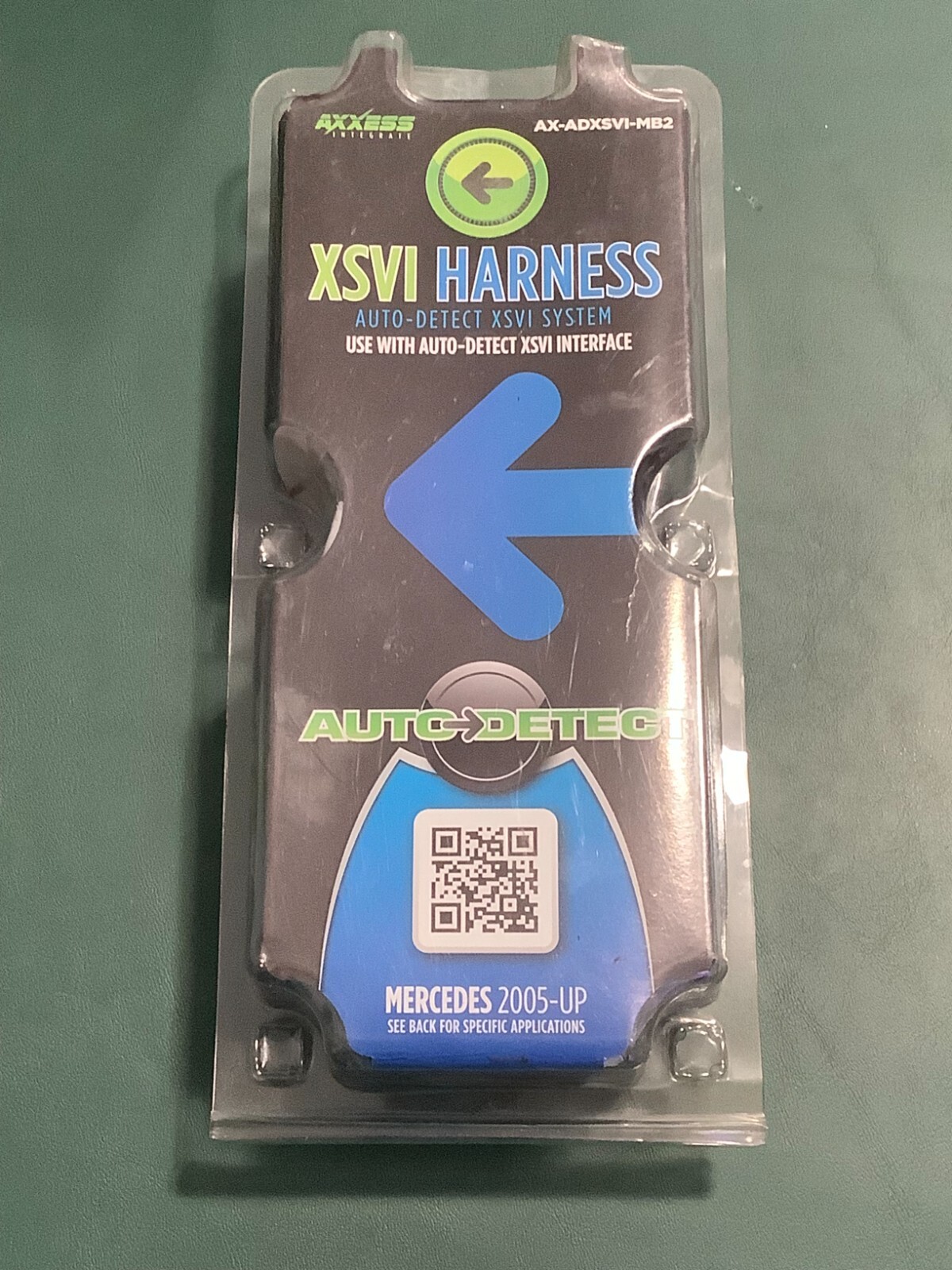 Metra Electronics AX-ADXSVI-MB2 - Custom Fit Accessory And NAV Output CAN Harnes