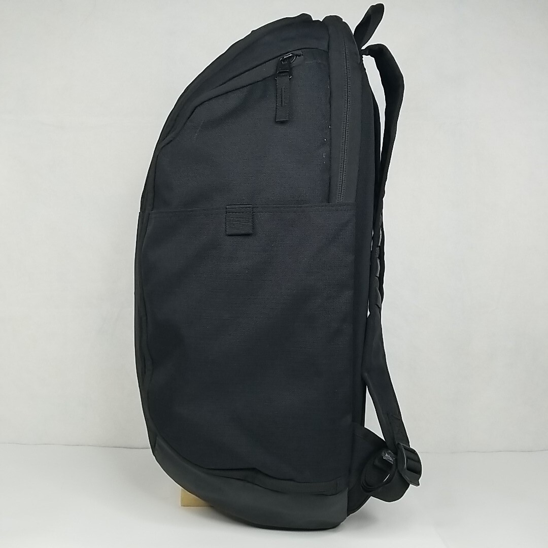 Nike Elite Hoops Pro Basketball 22" Backpack Black /Metallic Gold BA5554-010