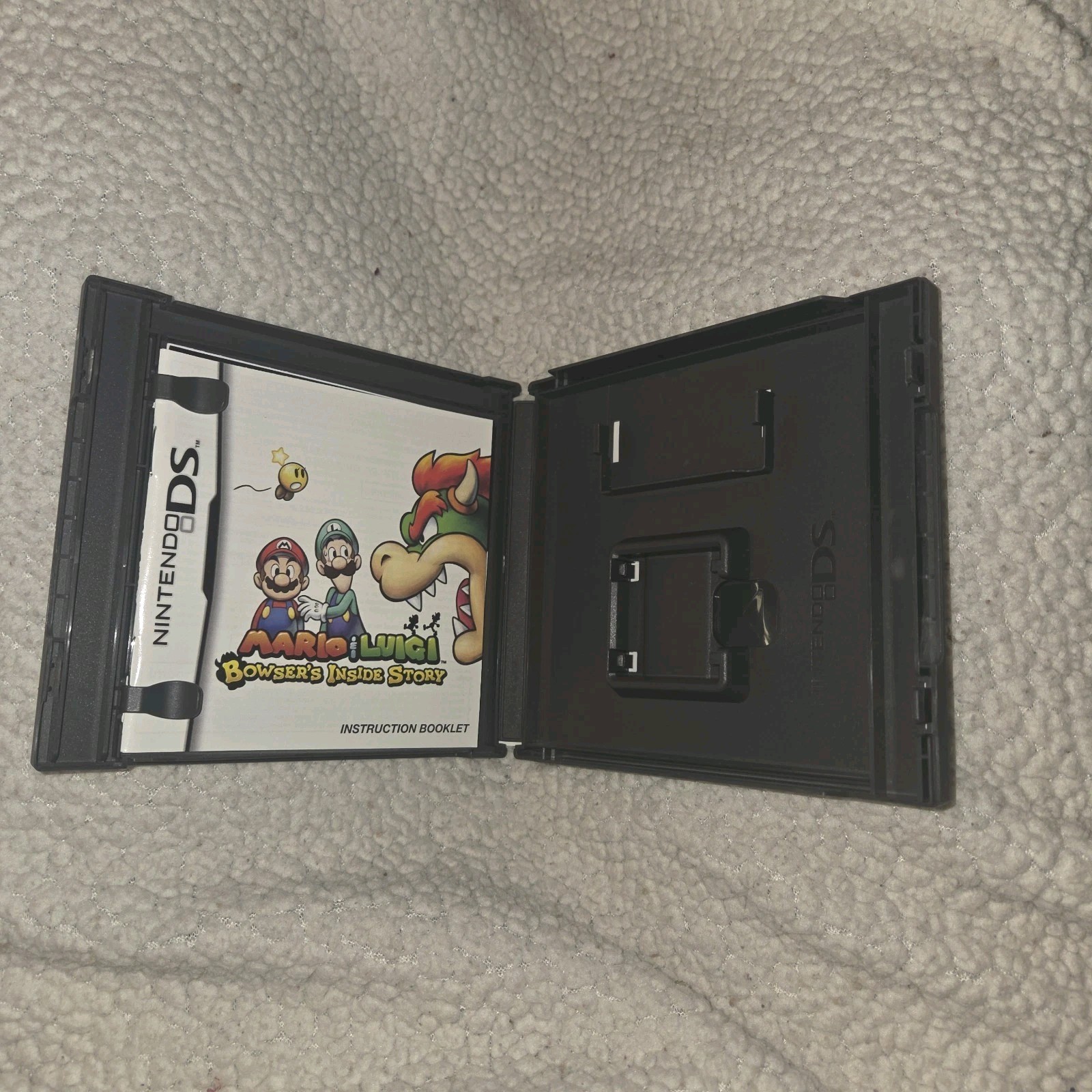 Mario & Luigi Inside Story / Nintendo DS Replacement Case And Inserts Only