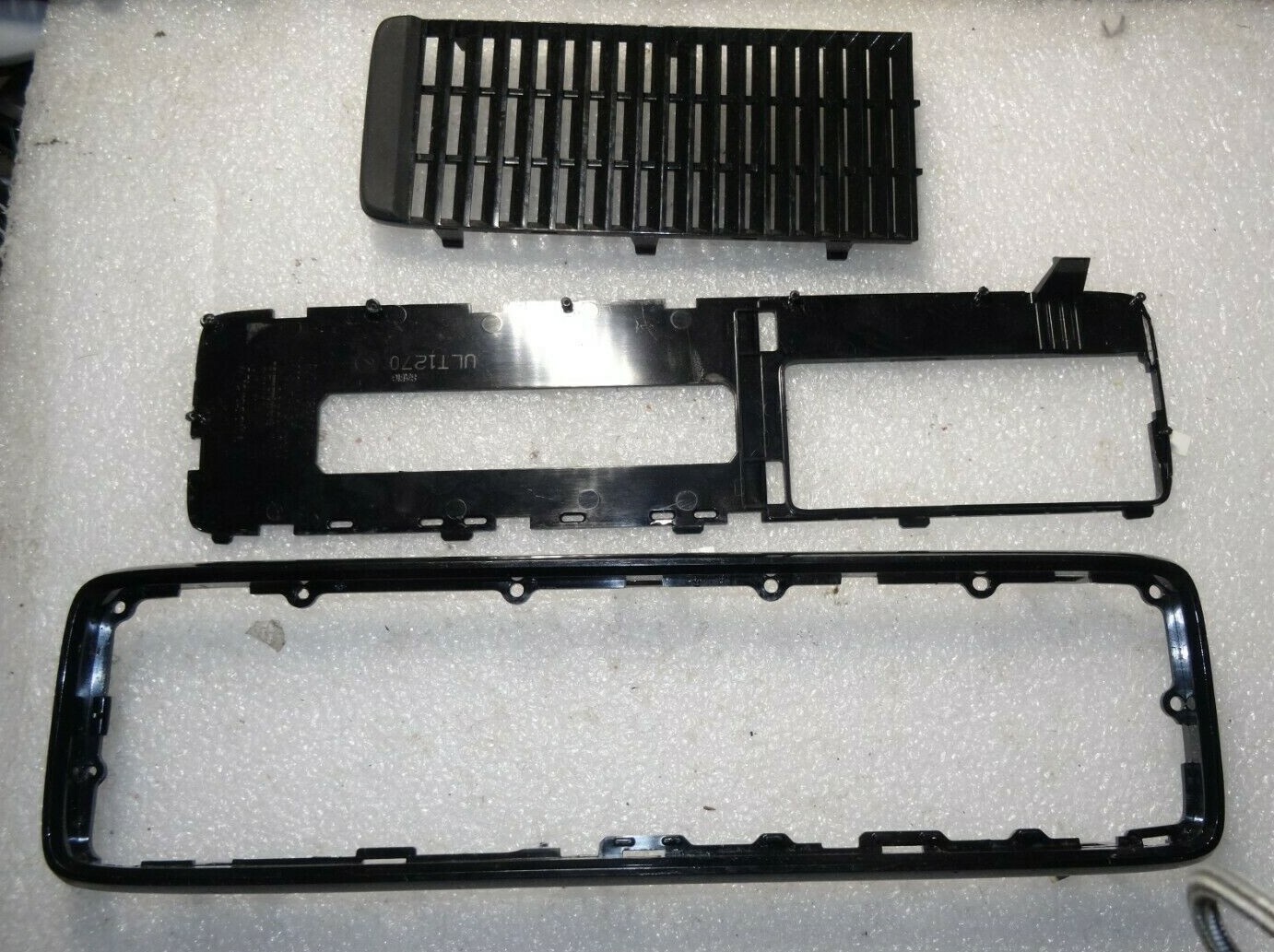 Microsoft Xbox 360 S Console 1439 Bottom 3-Piece Grill, Frame & Bezel-X821047-OK