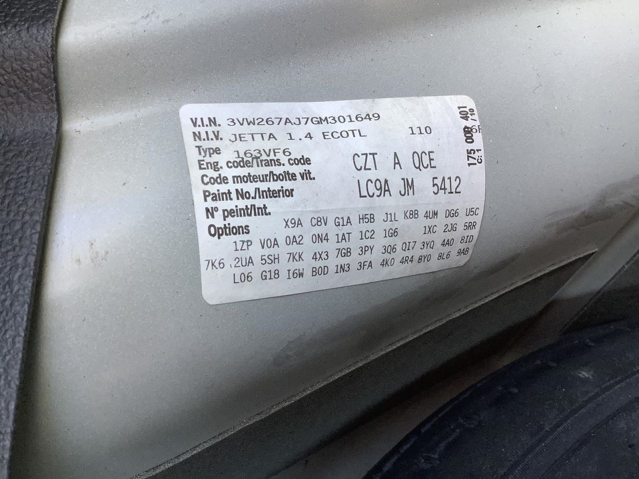 JETTA 2016 Glove Box 4558082