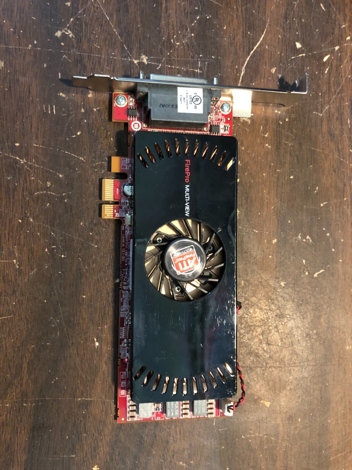 ATI FirePro 2450 Multi-View 512MB Video Graphics/Gaming Card