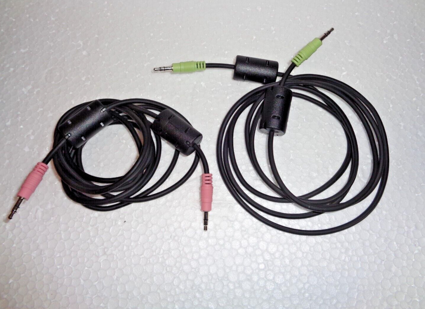 HEAVY DUTY 3.5mm Male to Male Cable 6ft Stereo Audio Aux 1/8" SET OF TWO NEW