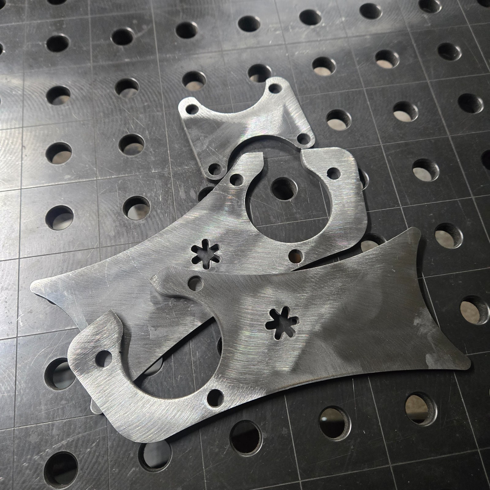 Moto VOX/MM80 - Mini Bike Stretch Tabs For 1in LIVE AXLE 3 hole bearing