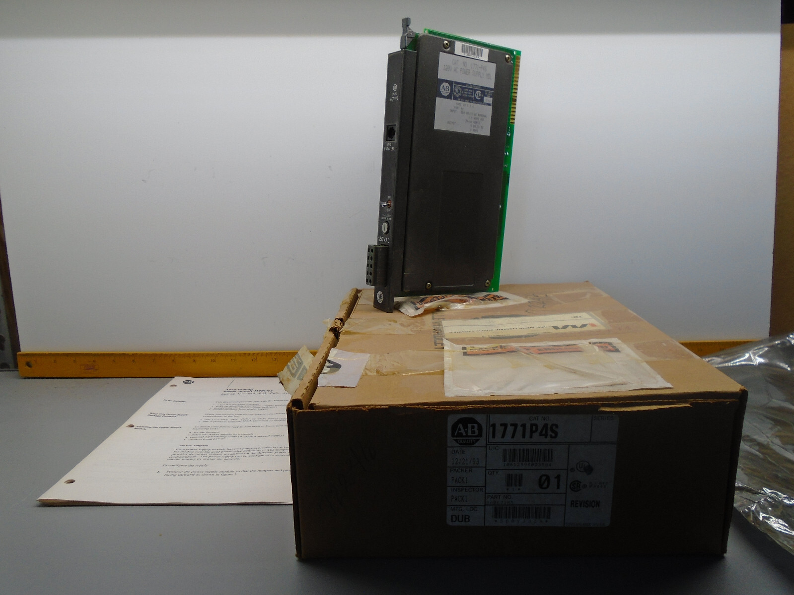 New old Stock 1771-P4S  Allen Bradley PLC 5 power supply 1771P4S  W17