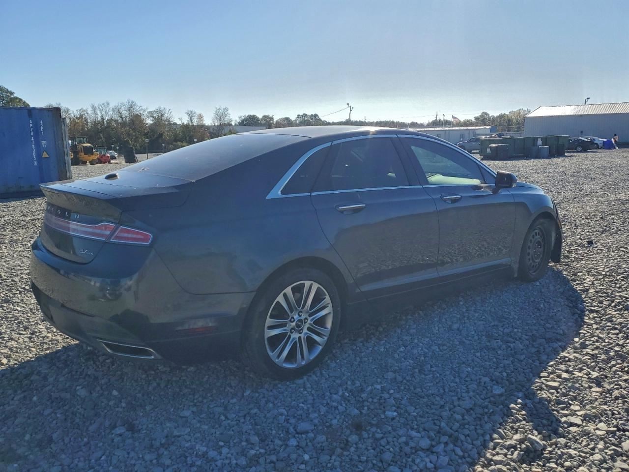 MKZ 2014 Glove Box 4956420