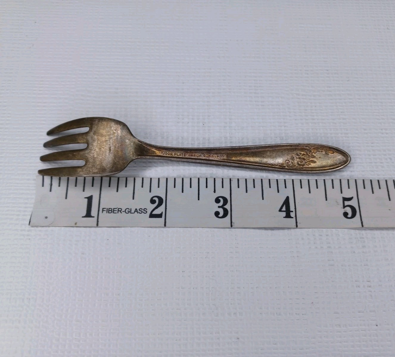 Oneida Community Tudor Plate Silverplate Fork