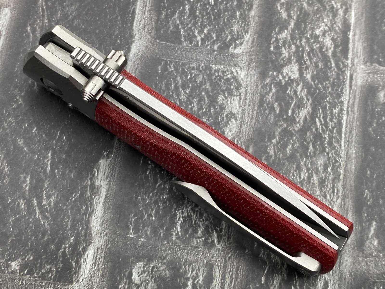 TwoSun TS433-M390-Red Folding Knife Titanium/CF Handle Axis Lock Pocket Knife