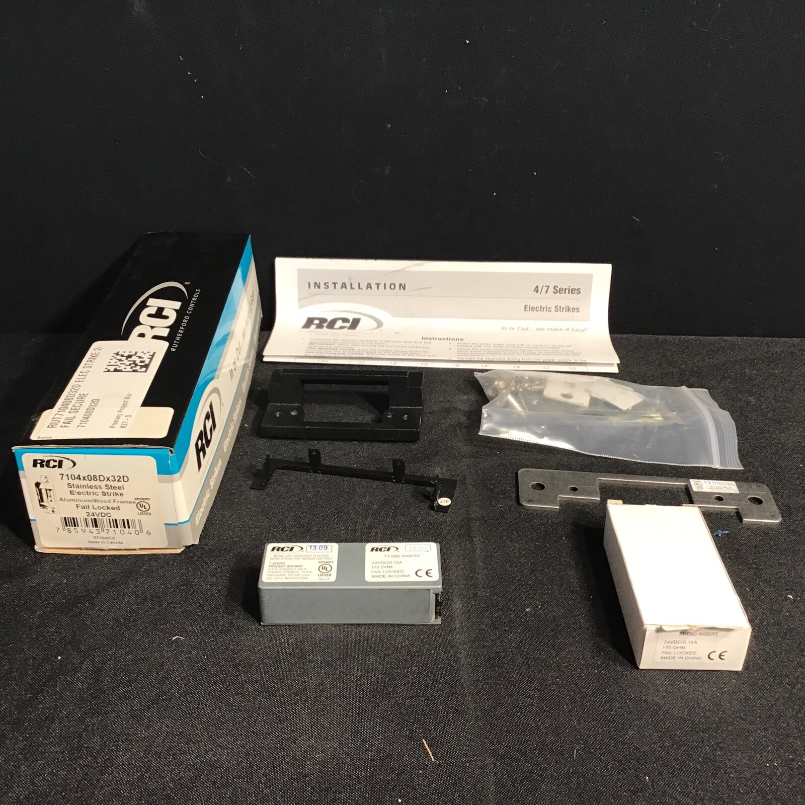RCI 7104X08DX32D Radius Corner Faceplate Fail Secure 24VDC *KB*