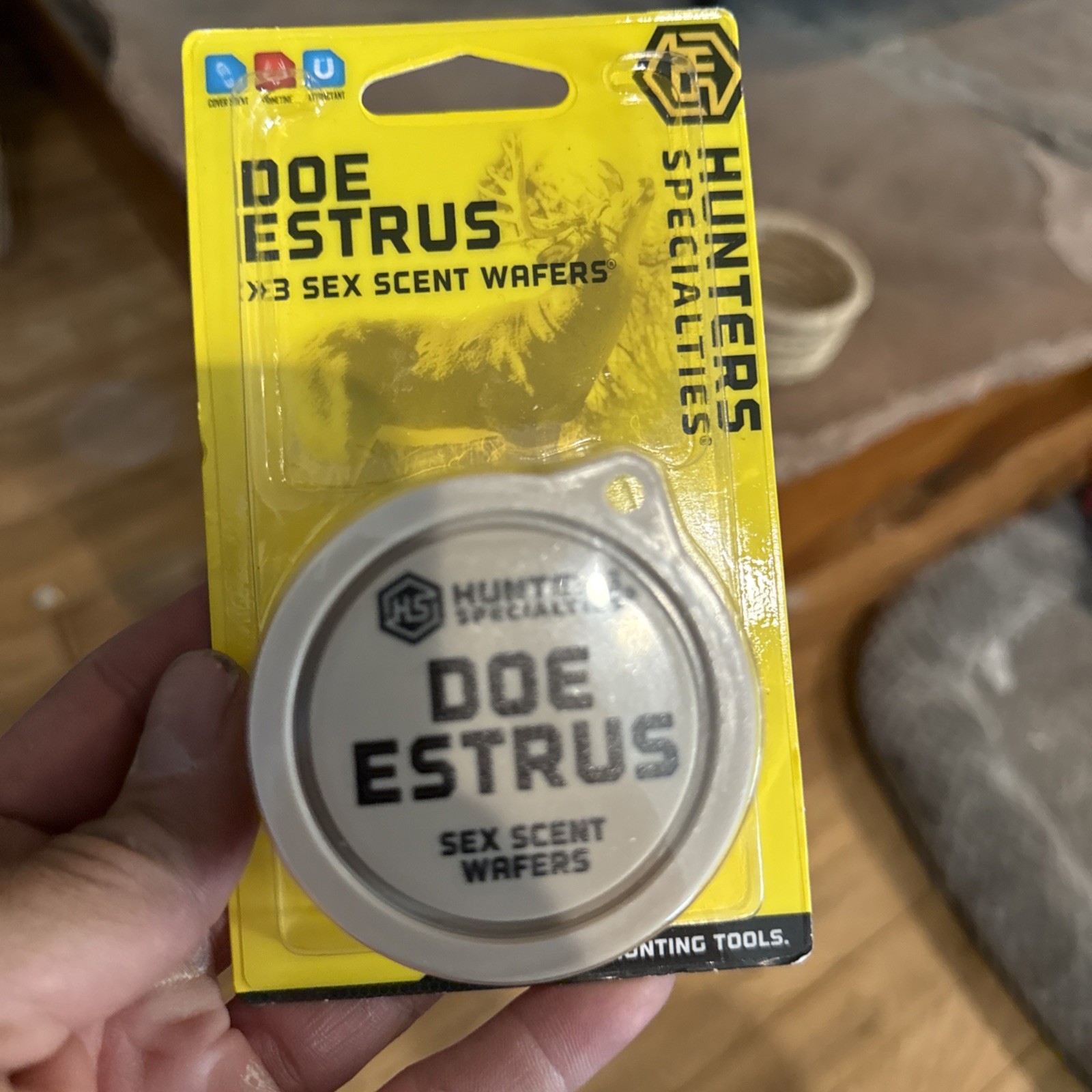 Lot Of 2  Specialties DOE ESTRUS Synthetic Cover Scent Wafers No Mess 6 Wafers