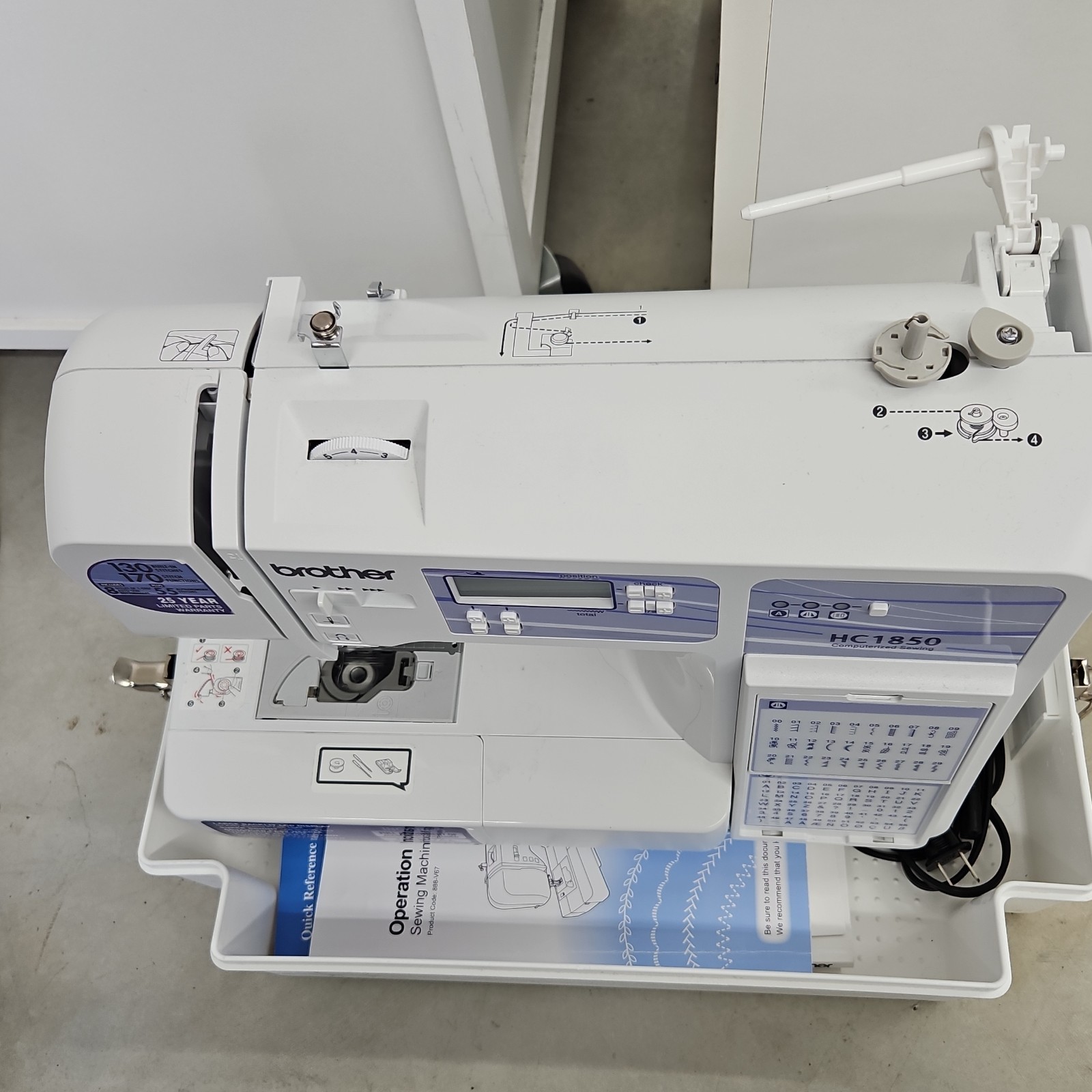 Brother HC1850 Computerized Quilting Sewing Machine LCD Free Arm w/ Case