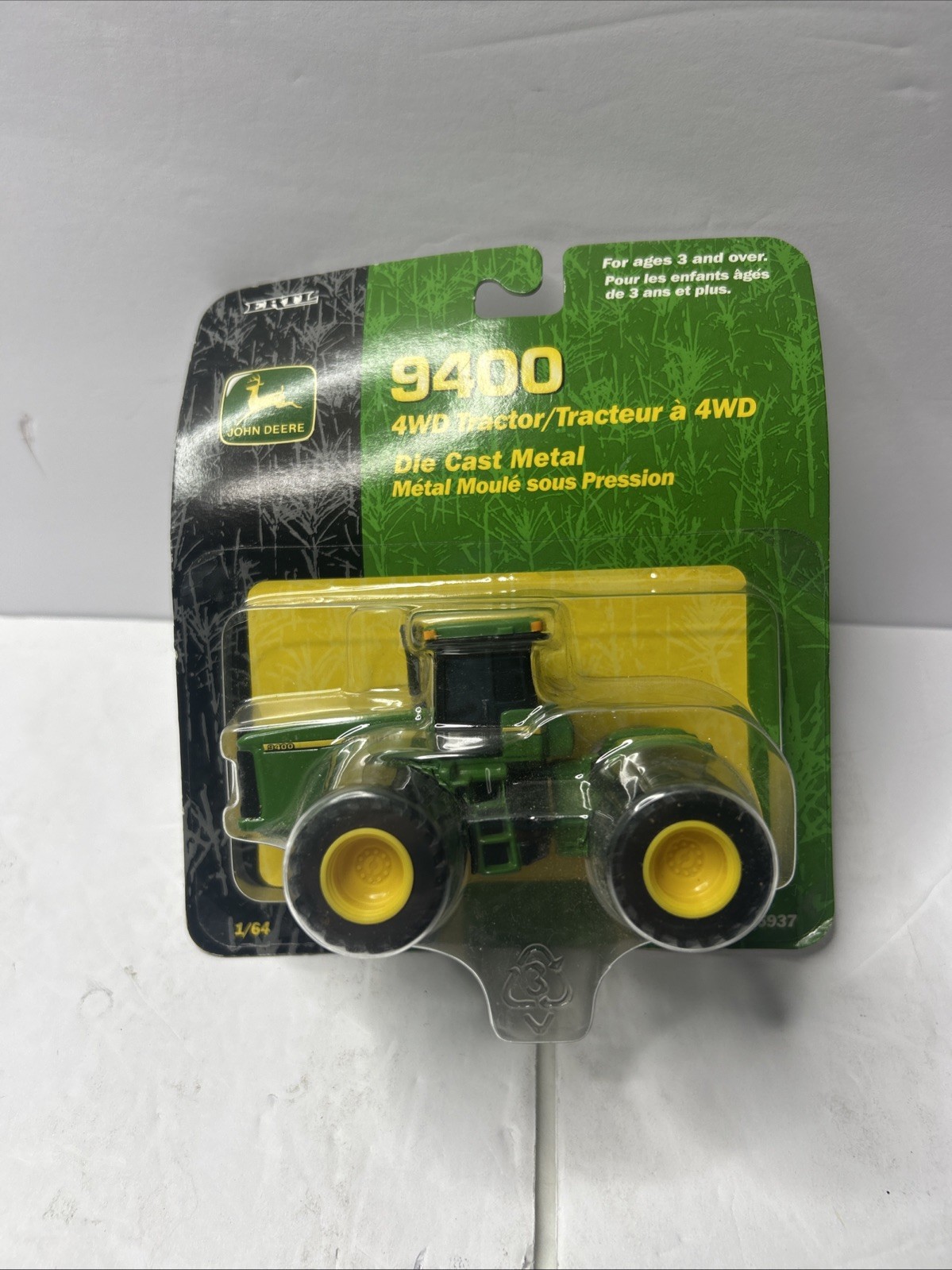 ERTL 1/64 John Deere 9400 4WD Tractor with Triples 90s Die-cast #5937 Sealed