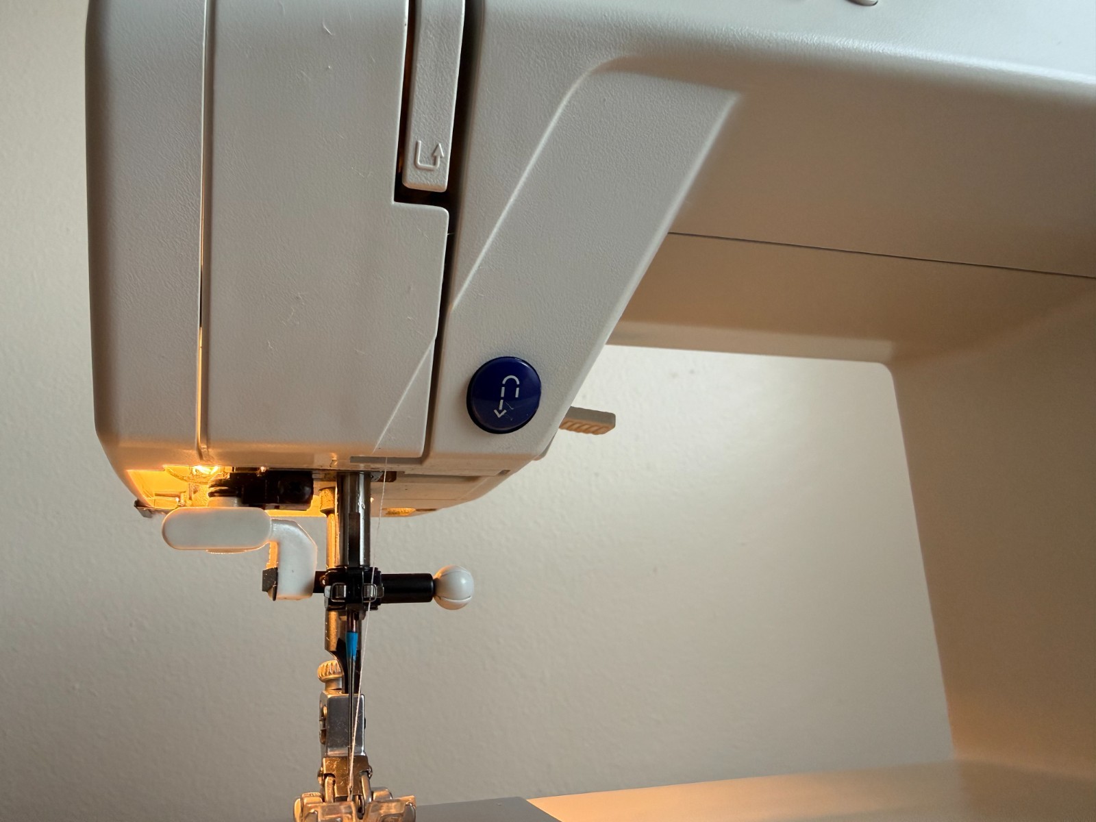 Pfaff Creative 7560 Sewing Machine
