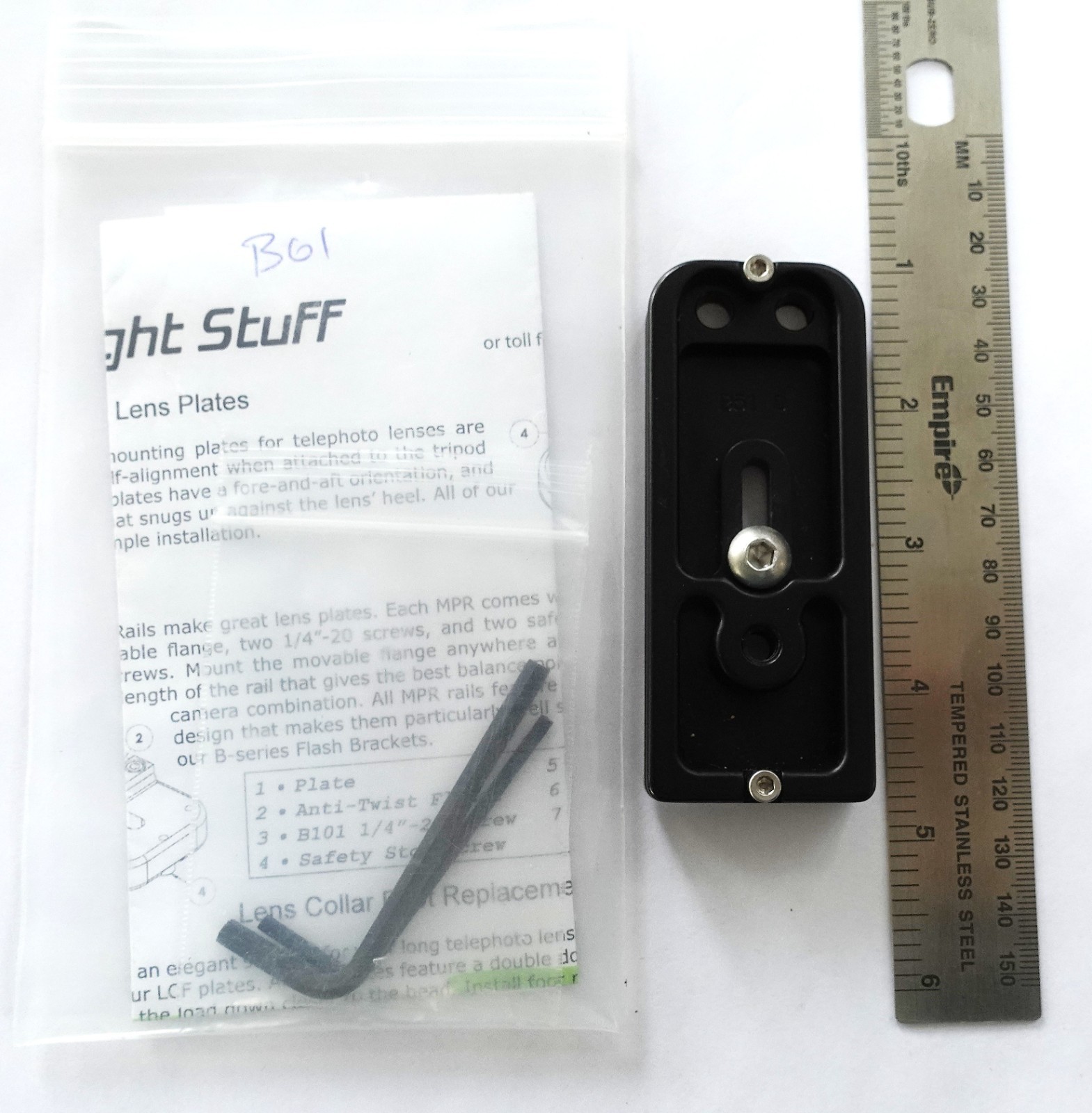 RRS Really Right Stuff B61 D Multi-use fore-aft plate w/flange - Excellent