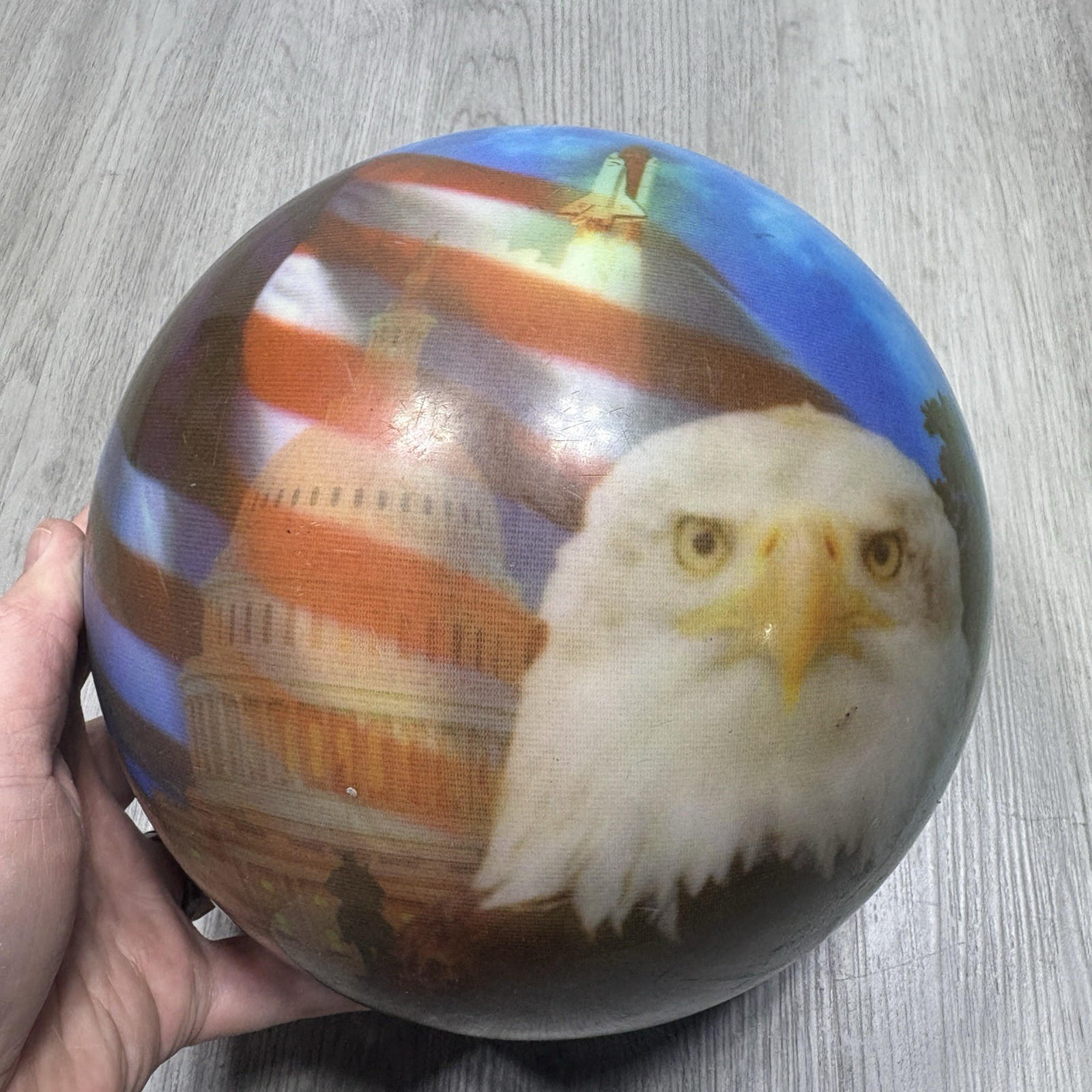 Vintage Bowling Ball Viz-A-Ball Patriotic USA EAGLE Statue Of Liberty 8.2 Pounds