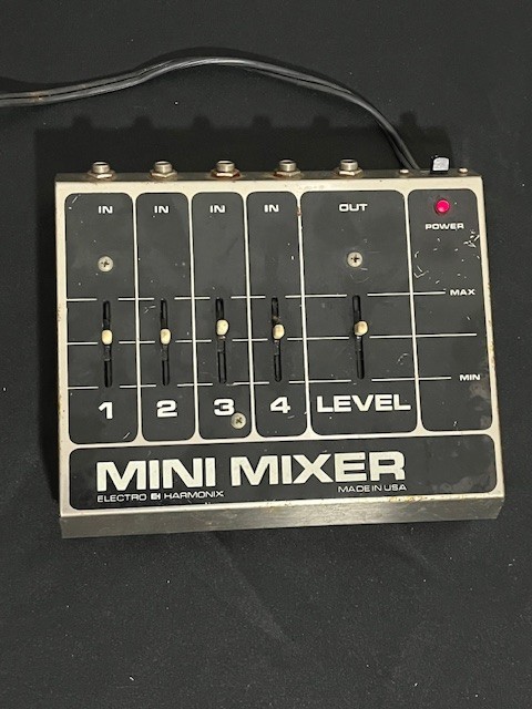 Electro-Harmonix Mini Mixer 4 Channel Vintage
