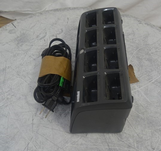 Symbol SAC5070 SAC5070-800CR 8-slot Battery Charger Cradle