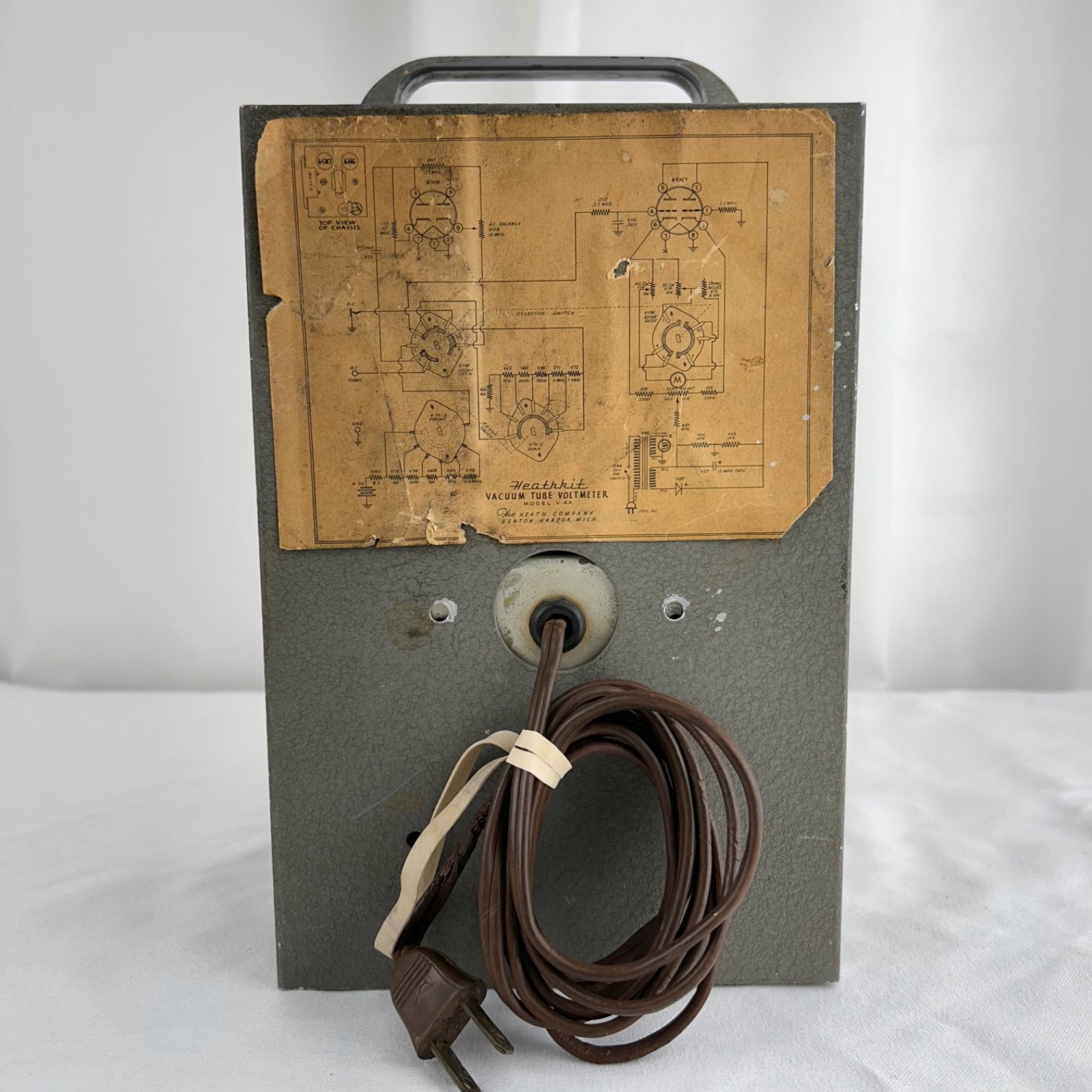 Vintage Heathkit Vacuum Tube Voltmeter Model V-4A - Powers On Untested