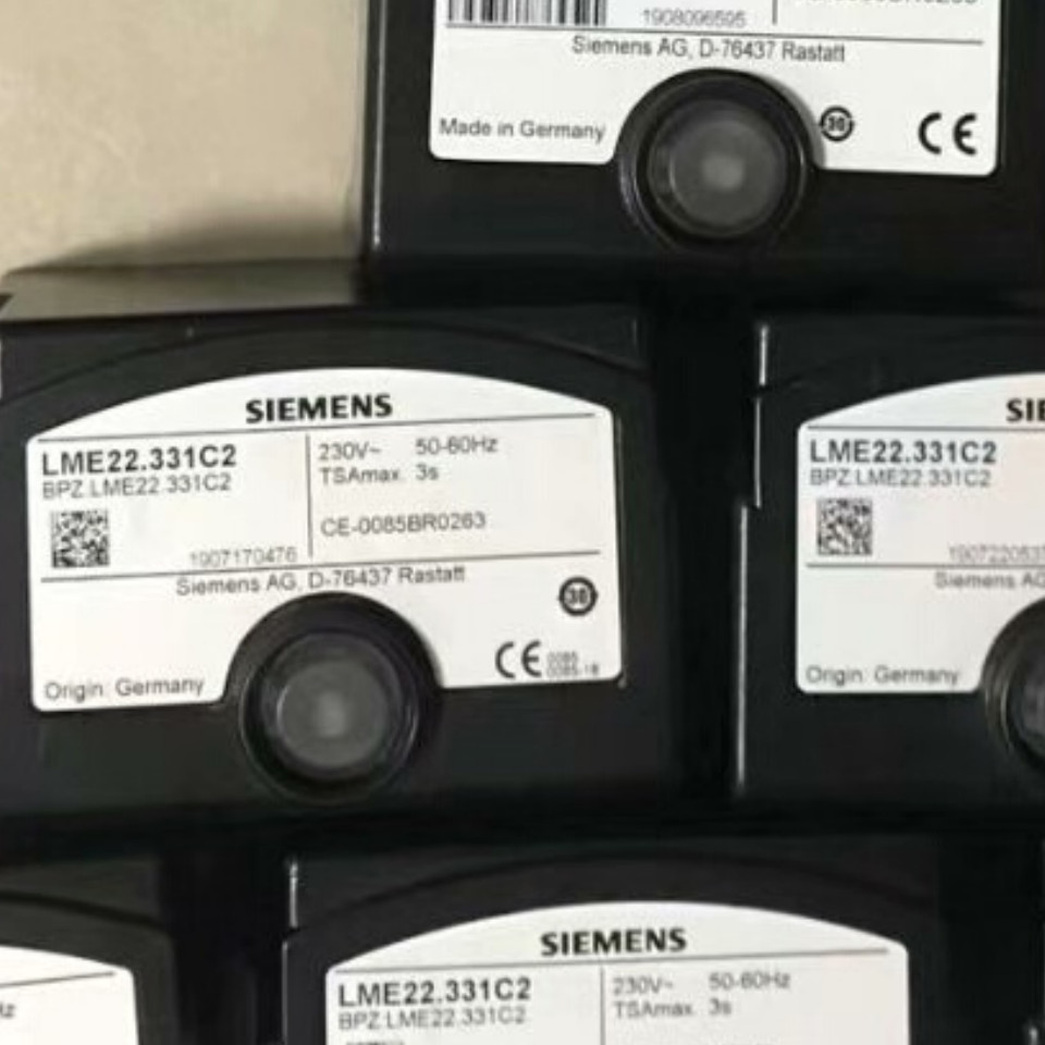 1pcs New SIEMENS LME22.331C2 Sontrol Box Combustion for Burner Control