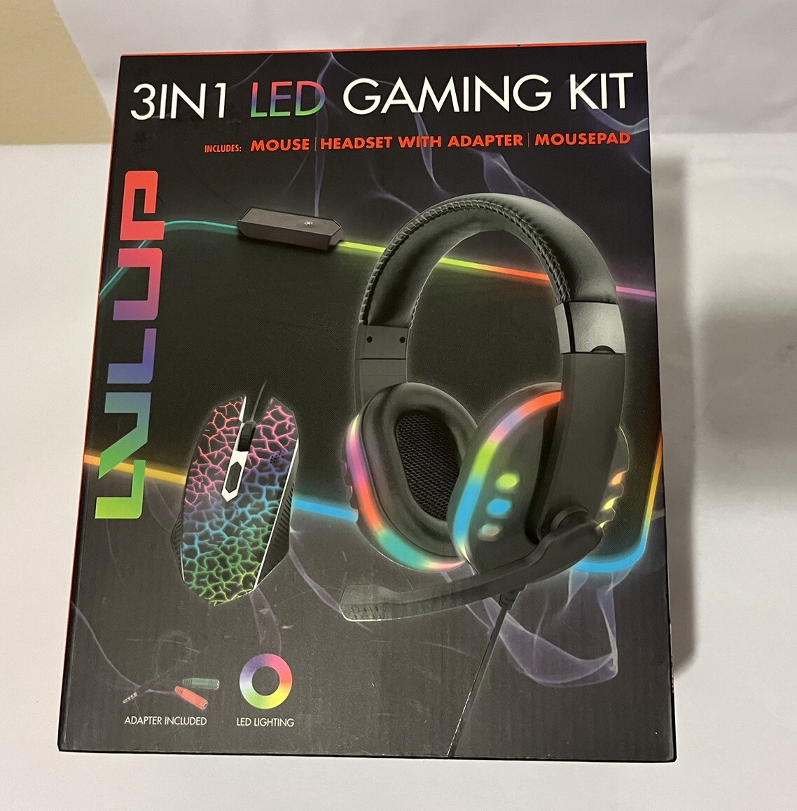 Vivitar LVLUP 3in1 LED Lighting Gaming Kit Mouse, Mousepad, Headset w/ Adapter