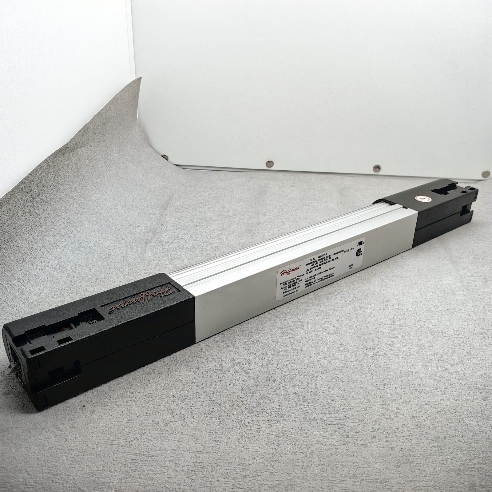HOFFMAN LED24V15 LED Light