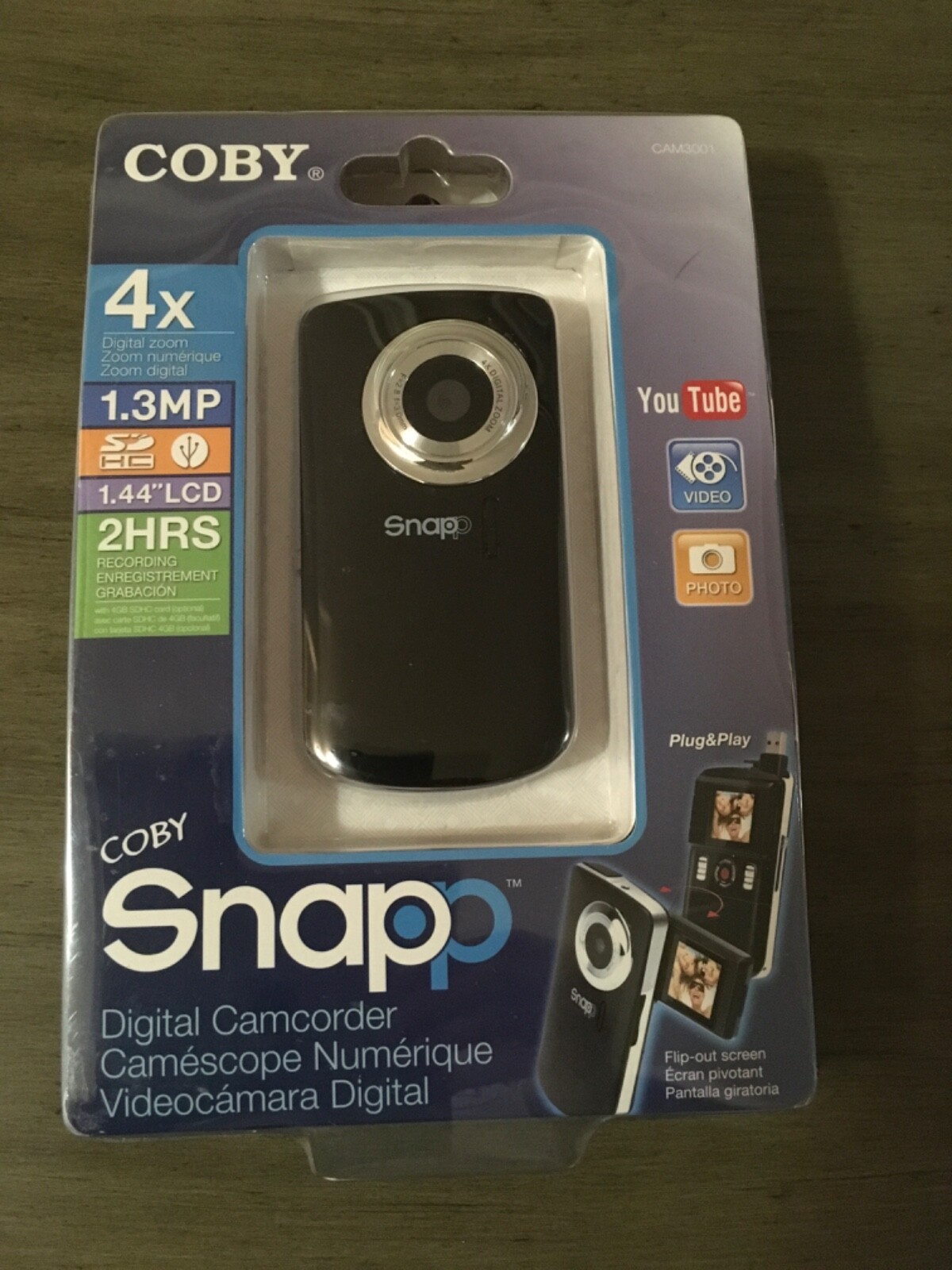 COBY SNAPP Digital Camcorder Pocket Size 4X Zoom CAM3001 2010 - NEW SEALED (NOS)