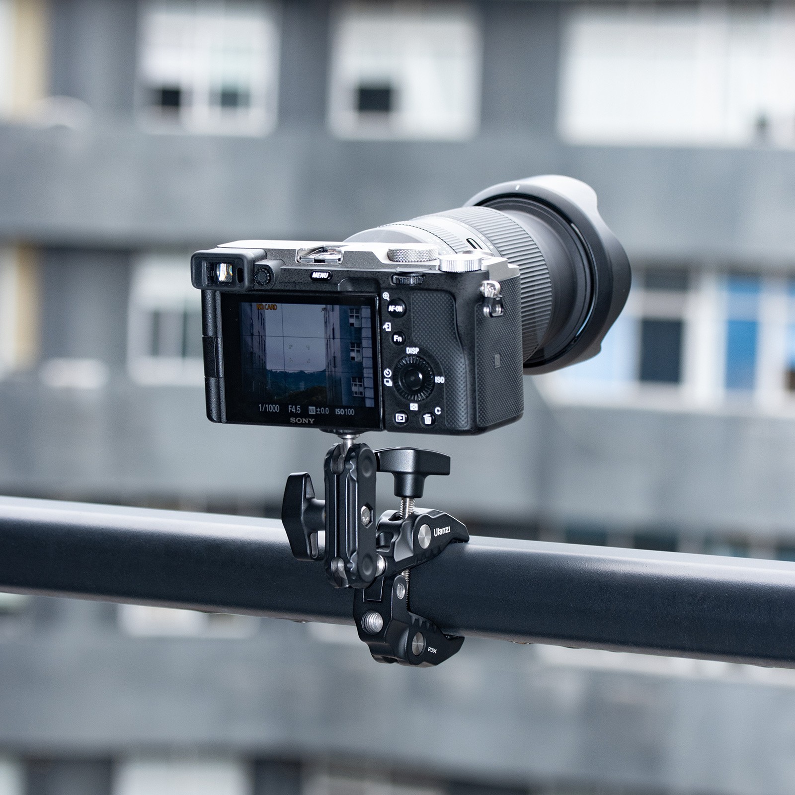 Super Clamp Camera Mount Clamp Pan 1/4 & 3/8 Thread Holes 360° Ball Head R094