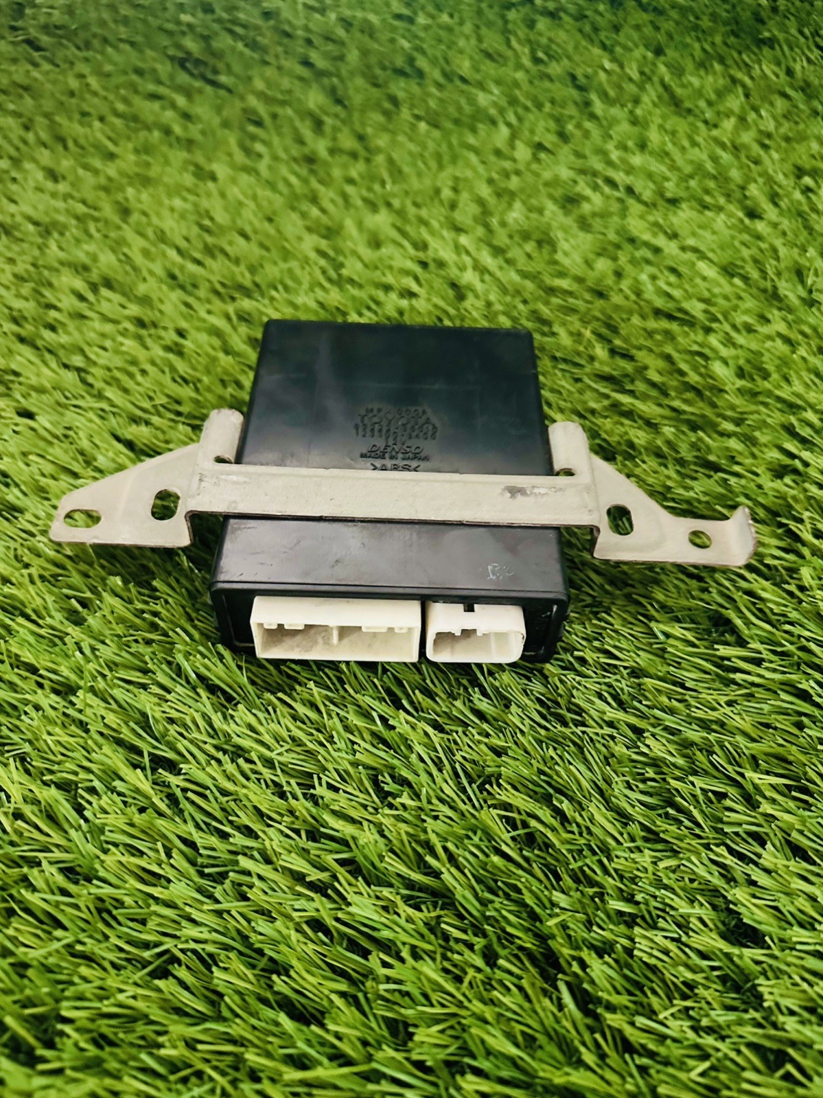 2003-2009 TOYOTA 4RUNNER Tailgate Liftgate Multiplex Control Module 89222-35010