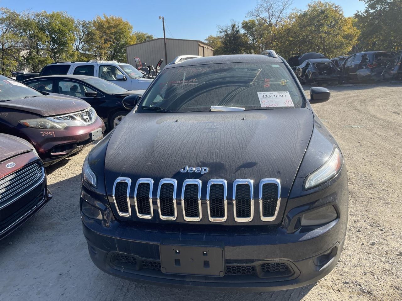 Sun Visor Left Driver Illuminated Fits 14-18 CHEROKEE 989144