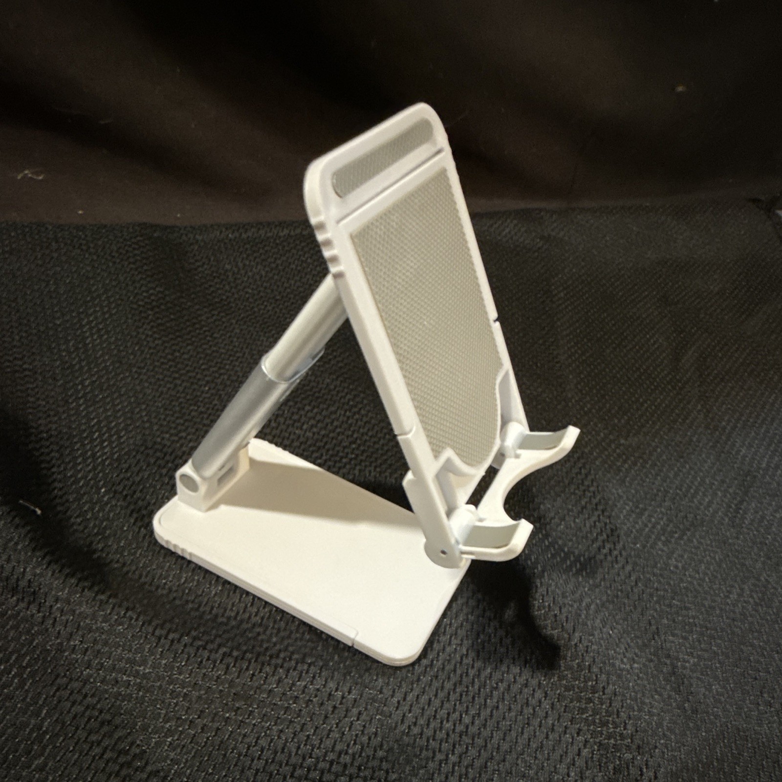 Universal Adjustable Foldable Desktop Stand for Phone/Tablet White Plastic